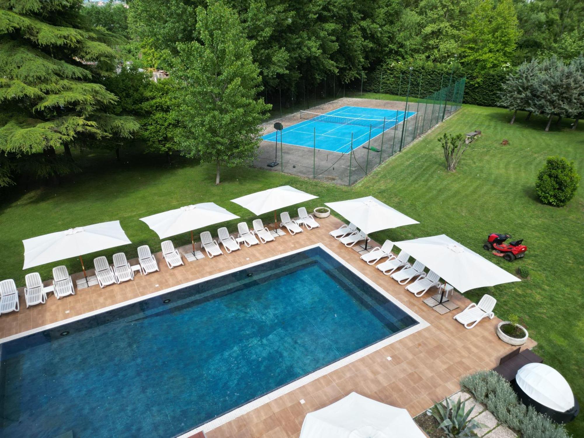 Villa Vitti'S - Verona Est Camping 圣马尔蒂诺博纳尔贝尔戈 外观 照片